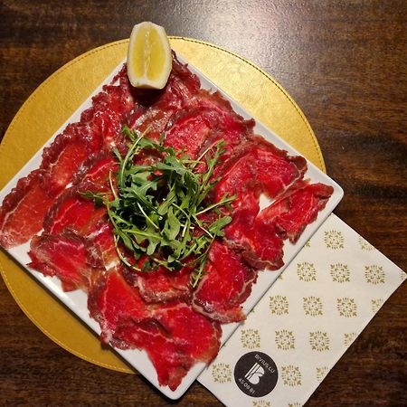 Bivius Hotel Restaurant Luxembourg Strassen Eksteriør billede