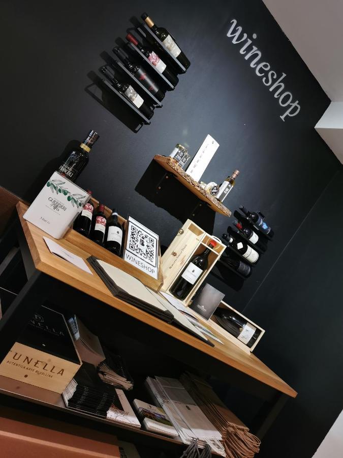 Bivius Hotel Restaurant Luxembourg Strassen Eksteriør billede