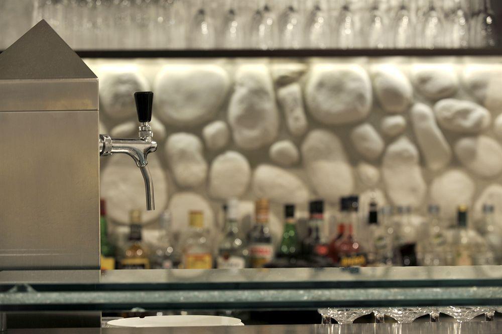 Bivius Hotel Restaurant Luxembourg Strassen Eksteriør billede